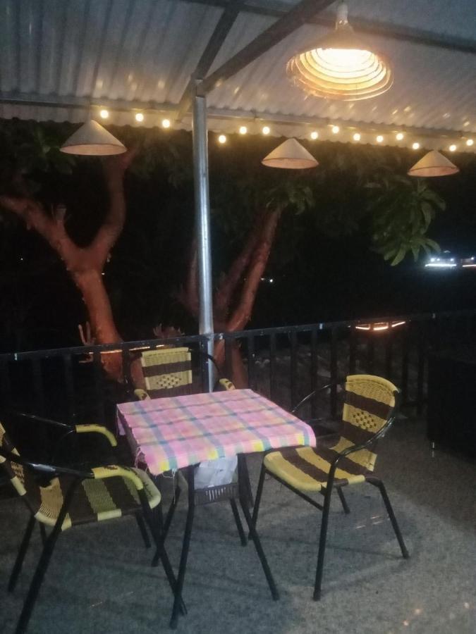 Du Gia Van Chung Homestay Lang Cac Exterior photo