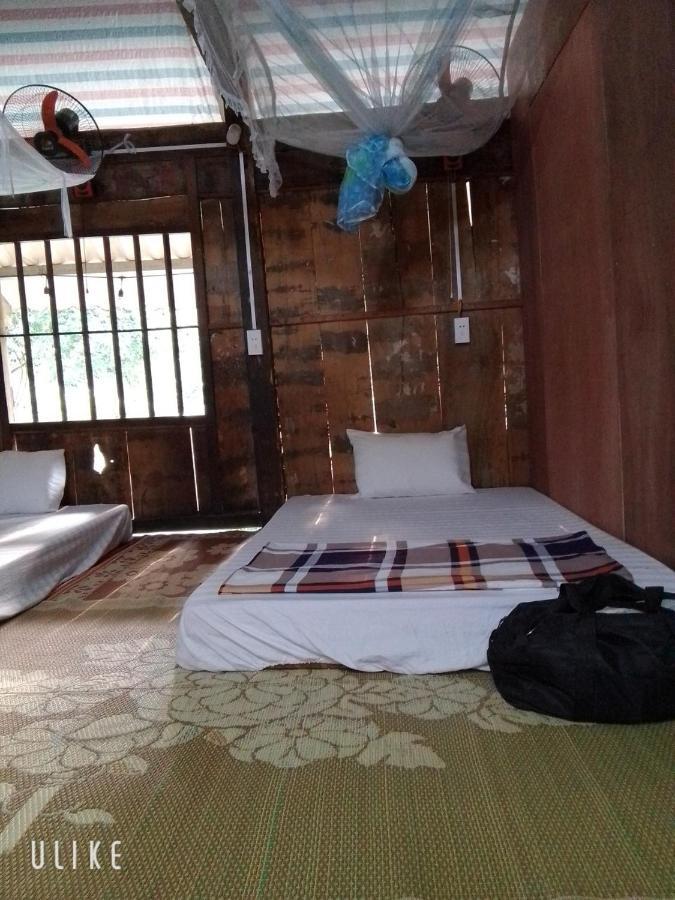 Du Gia Van Chung Homestay Lang Cac Exterior photo